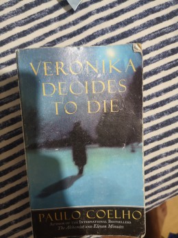veronika decides to die